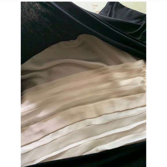 🆕 August Silk : faux layer top - Picture 5 of 7